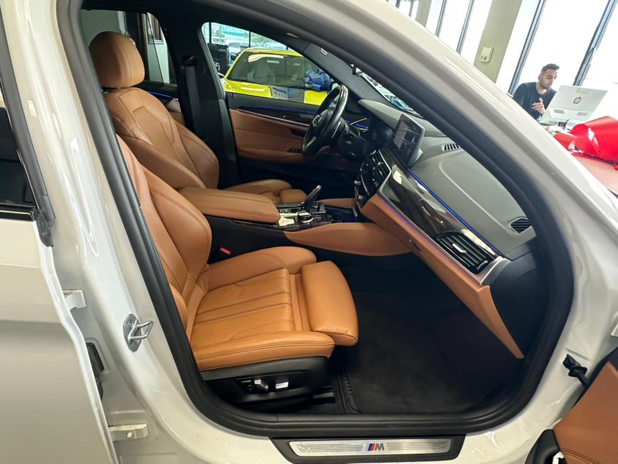 2022 BMW 5 Series 530i xDrive Sedan/ M/Sport, available for sale in Inwood, New York | 5 Towns Drive. Inwood, New York 2022 BMW 5 Series 530i xDrive Sedan/ M/Sport, available for sale in Inwood, New York | 5 Towns Drive. Inwood, New York