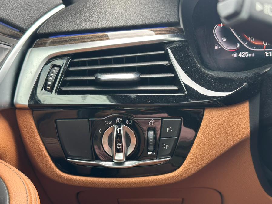 2022 BMW 5 Series 530i xDrive Sedan/ M/Sport, available for sale in Inwood, New York | 5 Towns Drive. Inwood, New York 2022 BMW 5 Series 530i xDrive Sedan/ M/Sport, available for sale in Inwood, New York | 5 Towns Drive. Inwood, New York
