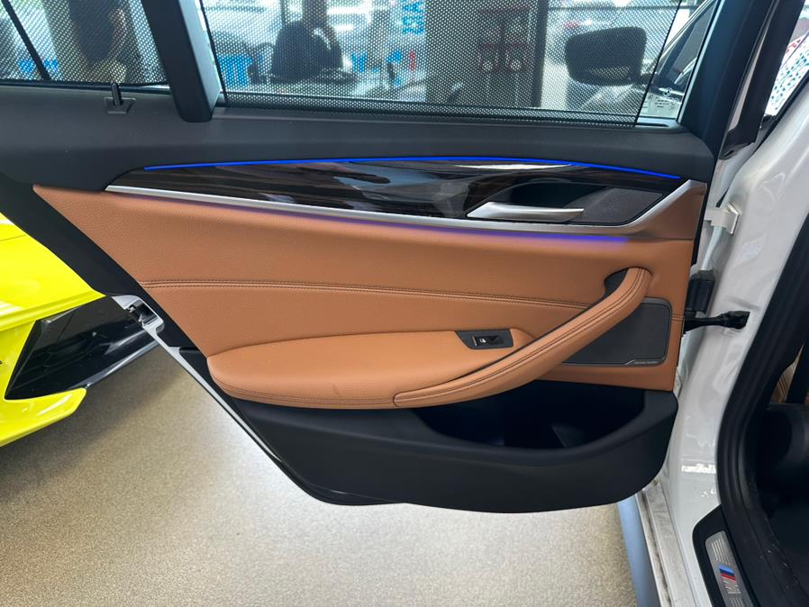 2022 BMW 5 Series 530i xDrive Sedan/ M/Sport, available for sale in Inwood, New York | 5 Towns Drive. Inwood, New York 2022 BMW 5 Series 530i xDrive Sedan/ M/Sport, available for sale in Inwood, New York | 5 Towns Drive. Inwood, New York