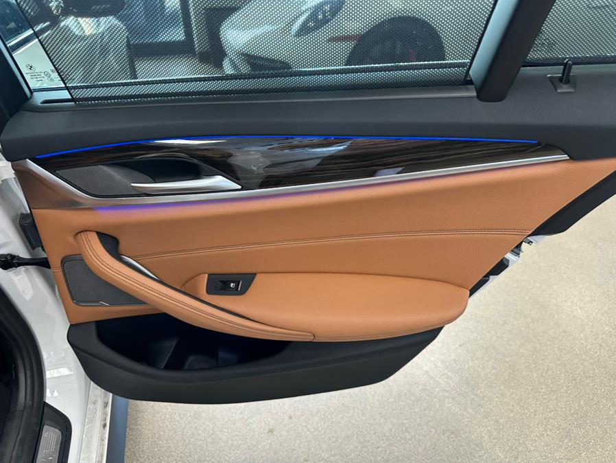 2022 BMW 5 Series 530i xDrive Sedan/ M/Sport, available for sale in Inwood, New York | 5 Towns Drive. Inwood, New York 2022 BMW 5 Series 530i xDrive Sedan/ M/Sport, available for sale in Inwood, New York | 5 Towns Drive. Inwood, New York