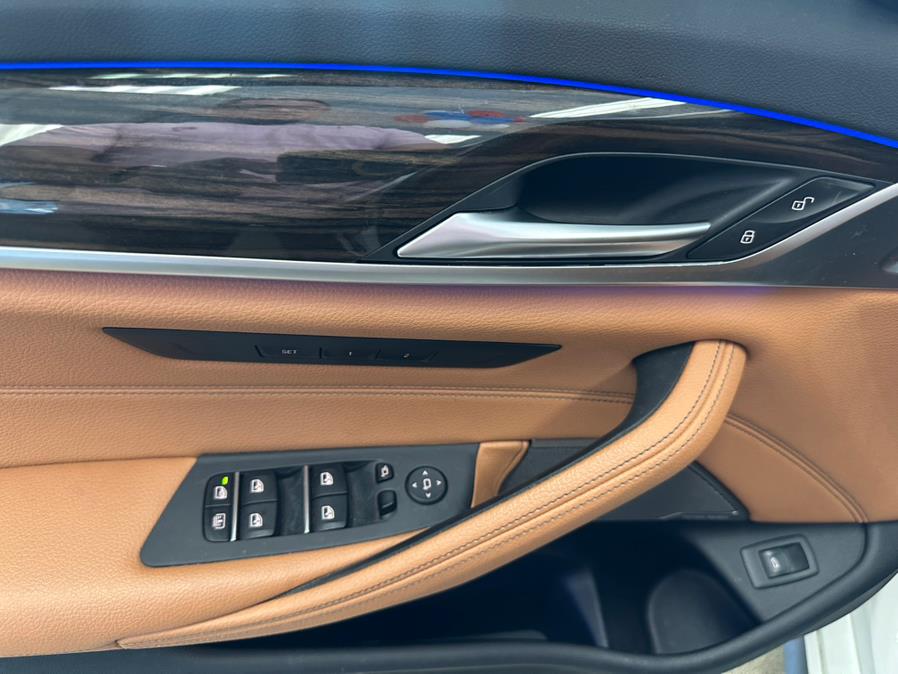 2022 BMW 5 Series 530i xDrive Sedan/ M/Sport, available for sale in Inwood, New York | 5 Towns Drive. Inwood, New York 2022 BMW 5 Series 530i xDrive Sedan/ M/Sport, available for sale in Inwood, New York | 5 Towns Drive. Inwood, New York