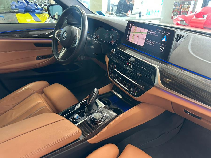 2022 BMW 5 Series 530i xDrive Sedan/ M/Sport, available for sale in Inwood, New York | 5 Towns Drive. Inwood, New York 2022 BMW 5 Series 530i xDrive Sedan/ M/Sport, available for sale in Inwood, New York | 5 Towns Drive. Inwood, New York