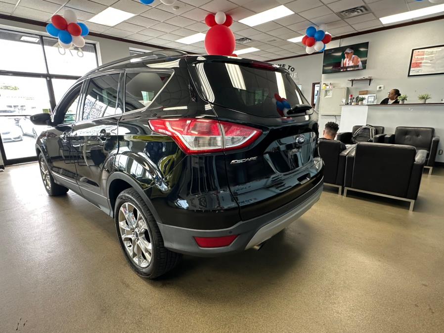 2016 Ford Escape 4WD 4dr SE, available for sale in Inwood, New York | 5 Towns Drive. Inwood, New York 2016 Ford Escape 4WD 4dr SE, available for sale in Inwood, New York | 5 Towns Drive. Inwood, New York