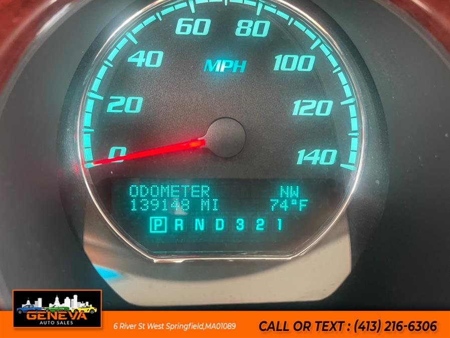 2009 Buick Lucerne 4dr Sdn CXL, available for sale in West Springfield, Massachusetts | Geneva Auto Sales LLC. West Springfield, Massachusetts 2009 Buick Lucerne 4dr Sdn CXL, available for sale in West Springfield, Massachusetts | Geneva Auto Sales LLC. West Springfield, Massachusetts