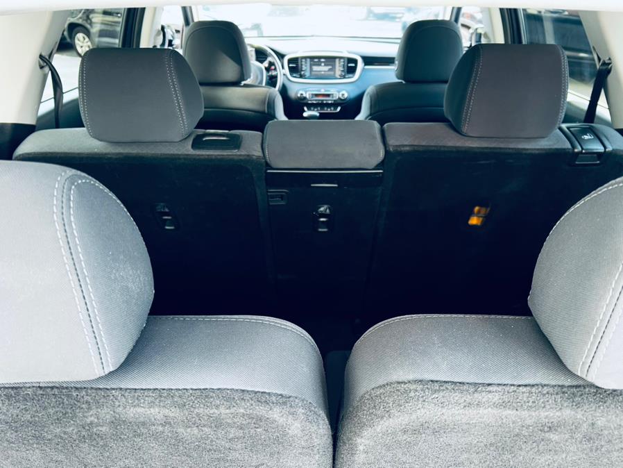 2019 Kia Sorento S V6 FWD, available for sale in Irvington, New Jersey | Elis Motors Corp. Irvington, New Jersey 2019 Kia Sorento S V6 FWD, available for sale in Irvington, New Jersey | Elis Motors Corp. Irvington, New Jersey