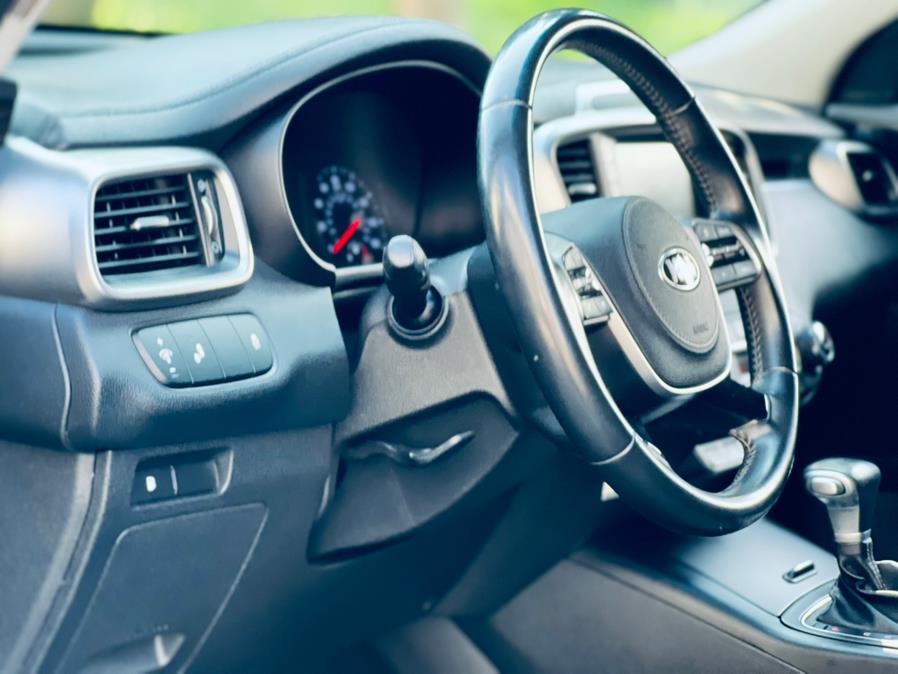 2019 Kia Sorento S V6 FWD, available for sale in Irvington, New Jersey | Elis Motors Corp. Irvington, New Jersey 2019 Kia Sorento S V6 FWD, available for sale in Irvington, New Jersey | Elis Motors Corp. Irvington, New Jersey