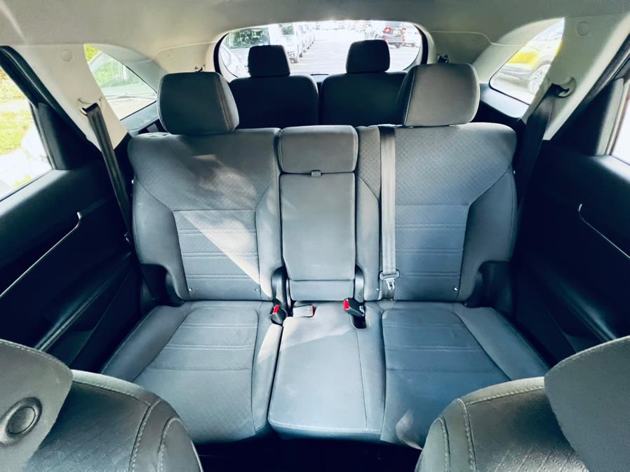 2019 Kia Sorento S V6 FWD, available for sale in Irvington, New Jersey | Elis Motors Corp. Irvington, New Jersey 2019 Kia Sorento S V6 FWD, available for sale in Irvington, New Jersey | Elis Motors Corp. Irvington, New Jersey