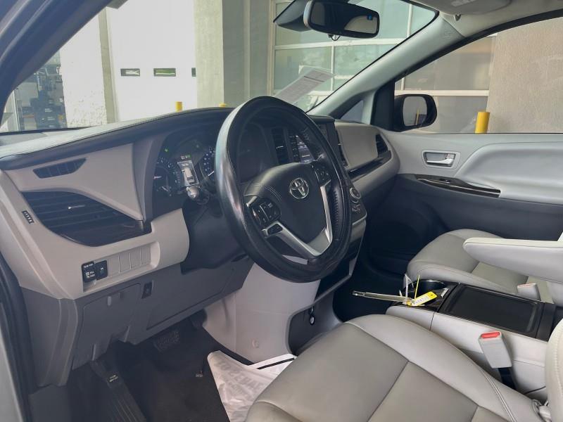 2020 Toyota Sienna XLE AWD 7PASS, available for sale in Maple Shade, New Jersey | Car Revolution. Maple Shade, New Jersey 2020 Toyota Sienna XLE AWD 7PASS, available for sale in Maple Shade, New Jersey | Car Revolution. Maple Shade, New Jersey