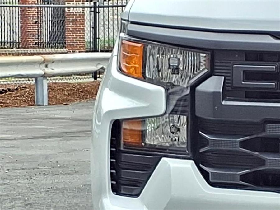 2024 Chevrolet Silverado 1500 Work Truck photo 3