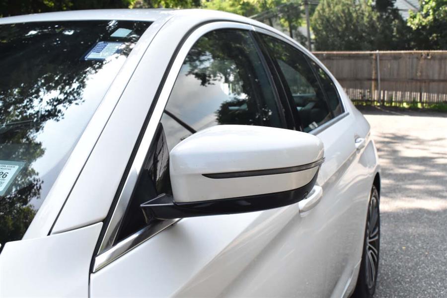 2020 BMW 5 Series 530i xDrive AWD 4dr Sedan, available for sale in Great Neck, New York | Camy Cars. Great Neck, New York 2020 BMW 5 Series 530i xDrive AWD 4dr Sedan, available for sale in Great Neck, New York | Camy Cars. Great Neck, New York