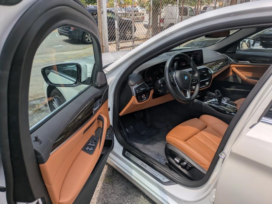 2022 BMW 5 Series 530i Sedan, available for sale in Long Island City, New York | Luxury Of Queens. Long Island City, New York 2022 BMW 5 Series 530i Sedan, available for sale in Long Island City, New York | Luxury Of Queens. Long Island City, New York