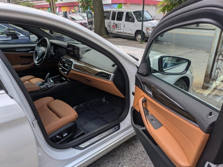 2022 BMW 5 Series 530i Sedan, available for sale in Long Island City, New York | Luxury Of Queens. Long Island City, New York 2022 BMW 5 Series 530i Sedan, available for sale in Long Island City, New York | Luxury Of Queens. Long Island City, New York