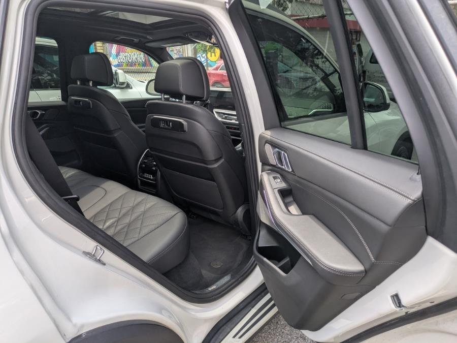 2024 BMW X5 xDrive40i Sports Activity Vehicle, available for sale in Long Island City, New York | Luxury Of Queens. Long Island City, New York 2024 BMW X5 xDrive40i Sports Activity Vehicle, available for sale in Long Island City, New York | Luxury Of Queens. Long Island City, New York