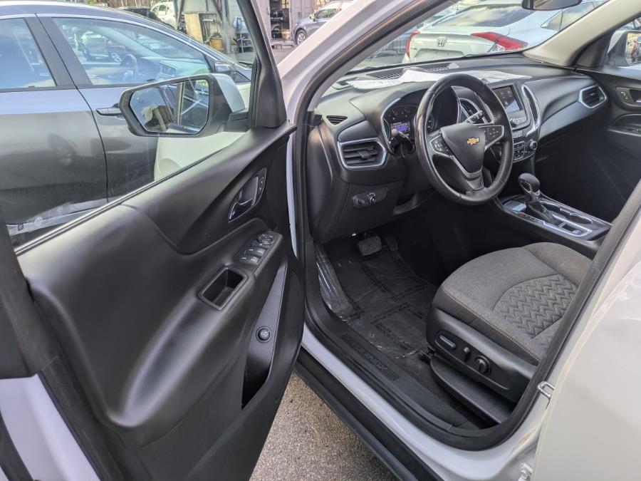 2022 Chevrolet Equinox FWD 4dr LT w/1LT, available for sale in Long Island City, New York | Luxury Of Queens. Long Island City, New York 2022 Chevrolet Equinox FWD 4dr LT w/1LT, available for sale in Long Island City, New York | Luxury Of Queens. Long Island City, New York