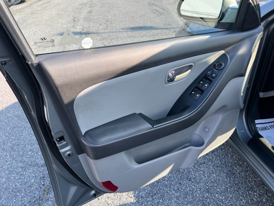 2010 Hyundai Elantra 4dr Sdn Auto GLS PZEV, available for sale in Bethlehem, Pennsylvania | Best Auto Deals LLC. Bethlehem, Pennsylvania 2010 Hyundai Elantra 4dr Sdn Auto GLS PZEV, available for sale in Bethlehem, Pennsylvania | Best Auto Deals LLC. Bethlehem, Pennsylvania
