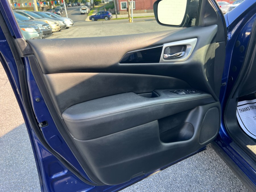 2018 Nissan Pathfinder 4x4 SV, available for sale in Bethlehem, Pennsylvania | Best Auto Deals LLC. Bethlehem, Pennsylvania 2018 Nissan Pathfinder 4x4 SV, available for sale in Bethlehem, Pennsylvania | Best Auto Deals LLC. Bethlehem, Pennsylvania