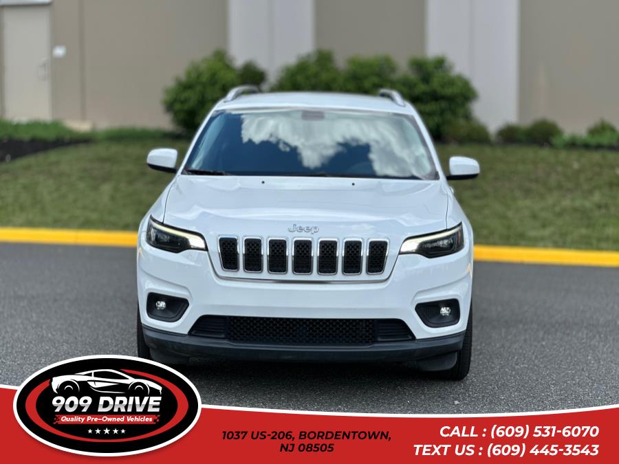 2019 Jeep Cherokee Latitude FWD, available for sale in BORDENTOWN, New Jersey | 909 Drive. BORDENTOWN, New Jersey 2019 Jeep Cherokee Latitude FWD, available for sale in BORDENTOWN, New Jersey | 909 Drive. BORDENTOWN, New Jersey