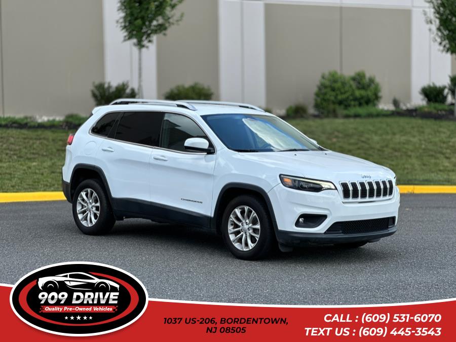 2019 Jeep Cherokee Latitude FWD, available for sale in BORDENTOWN, New Jersey | 909 Drive. BORDENTOWN, New Jersey 2019 Jeep Cherokee Latitude FWD, available for sale in BORDENTOWN, New Jersey | 909 Drive. BORDENTOWN, New Jersey