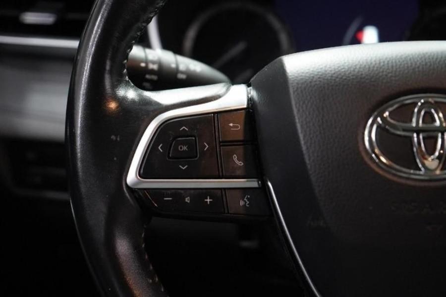 2021 Toyota Highlander XLE, available for sale in Woodside, New York | Drive Central. Woodside, New York 2021 Toyota Highlander XLE, available for sale in Woodside, New York | Drive Central. Woodside, New York