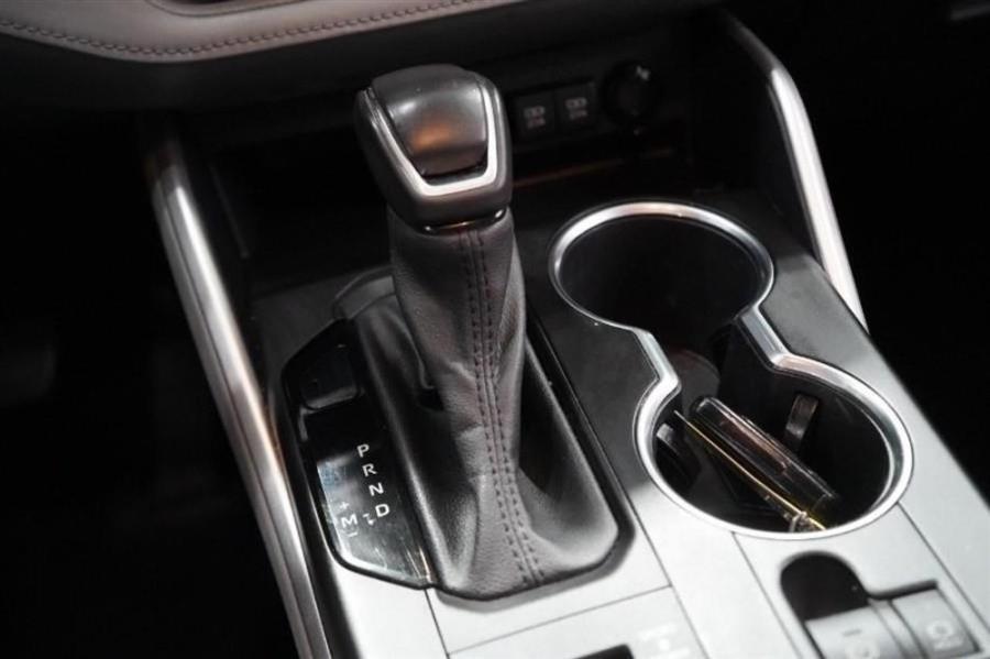 2021 Toyota Highlander XLE, available for sale in Woodside, New York | Drive Central. Woodside, New York 2021 Toyota Highlander XLE, available for sale in Woodside, New York | Drive Central. Woodside, New York