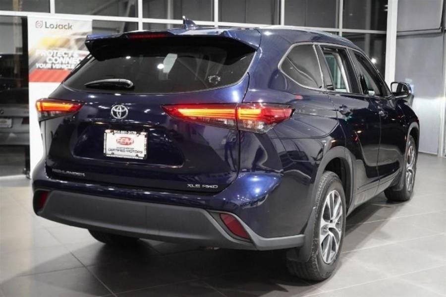 2021 Toyota Highlander XLE, available for sale in Woodside, New York | Drive Central. Woodside, New York 2021 Toyota Highlander XLE, available for sale in Woodside, New York | Drive Central. Woodside, New York