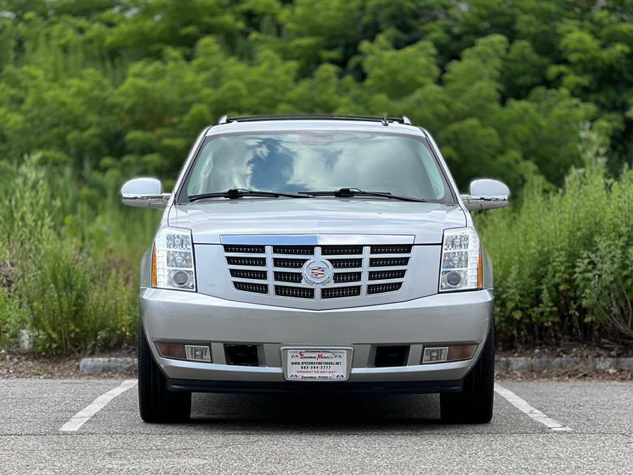 2011 Cadillac Escalade EXT AWD 4dr Luxury, available for sale in Paterson, New Jersey | Speedway Motors LLC. Paterson, New Jersey 2011 Cadillac Escalade EXT AWD 4dr Luxury, available for sale in Paterson, New Jersey | Speedway Motors LLC. Paterson, New Jersey