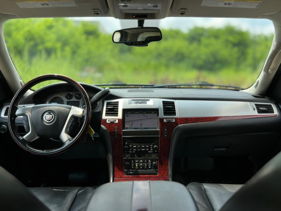 2011 Cadillac Escalade EXT AWD 4dr Luxury, available for sale in Paterson, New Jersey | Speedway Motors LLC. Paterson, New Jersey 2011 Cadillac Escalade EXT AWD 4dr Luxury, available for sale in Paterson, New Jersey | Speedway Motors LLC. Paterson, New Jersey