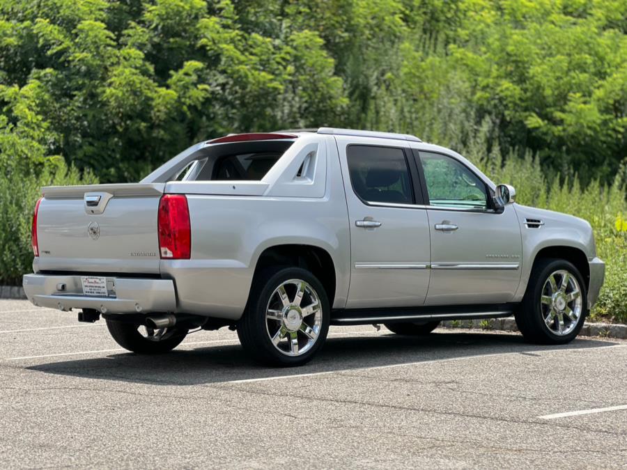 2011 Cadillac Escalade EXT AWD 4dr Luxury, available for sale in Paterson, New Jersey | Speedway Motors LLC. Paterson, New Jersey 2011 Cadillac Escalade EXT AWD 4dr Luxury, available for sale in Paterson, New Jersey | Speedway Motors LLC. Paterson, New Jersey