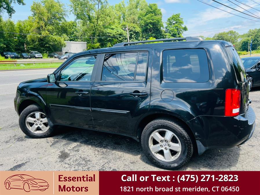 2011 Honda Pilot 4WD 4dr EX-L, available for sale in Meriden, Connecticut | Essential Motors. Meriden, Connecticut 2011 Honda Pilot 4WD 4dr EX-L, available for sale in Meriden, Connecticut | Essential Motors. Meriden, Connecticut