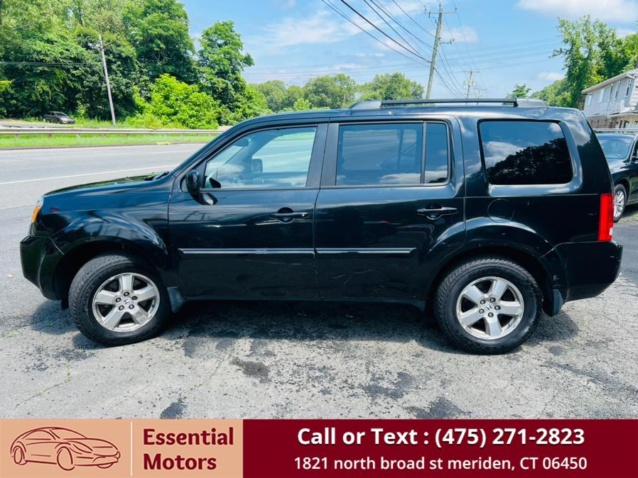 2011 Honda Pilot 4WD 4dr EX-L, available for sale in Meriden, Connecticut | Essential Motors. Meriden, Connecticut 2011 Honda Pilot 4WD 4dr EX-L, available for sale in Meriden, Connecticut | Essential Motors. Meriden, Connecticut