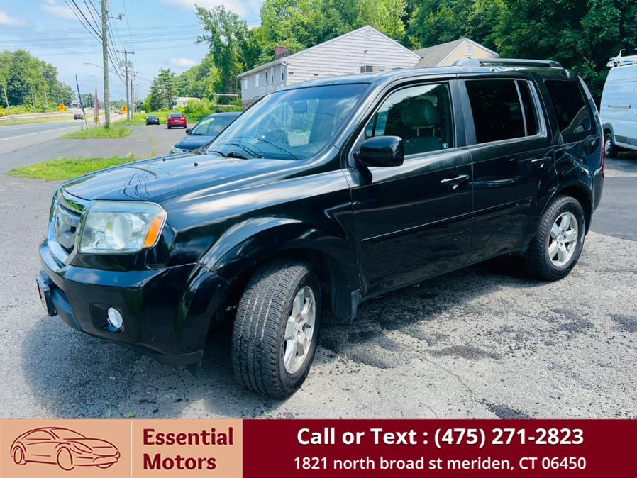 2011 Honda Pilot 4WD 4dr EX-L, available for sale in Meriden, Connecticut | Essential Motors. Meriden, Connecticut 2011 Honda Pilot 4WD 4dr EX-L, available for sale in Meriden, Connecticut | Essential Motors. Meriden, Connecticut
