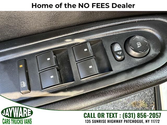 2013 Chevrolet Traverse FWD 4dr LT w/1LT, available for sale in Patchogue, New York | Jayware Cars Trucks Vans. Patchogue, New York 2013 Chevrolet Traverse FWD 4dr LT w/1LT, available for sale in Patchogue, New York | Jayware Cars Trucks Vans. Patchogue, New York