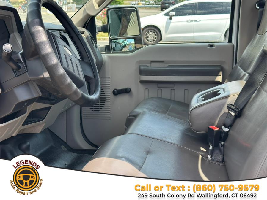 2009 Ford Super Duty F-250 SRW 4WD Reg Cab 137" XL, available for sale in Wallingford, Connecticut | Legends Auto. Wallingford, Connecticut 2009 Ford Super Duty F-250 SRW 4WD Reg Cab 137" XL, available for sale in Wallingford, Connecticut | Legends Auto. Wallingford, Connecticut