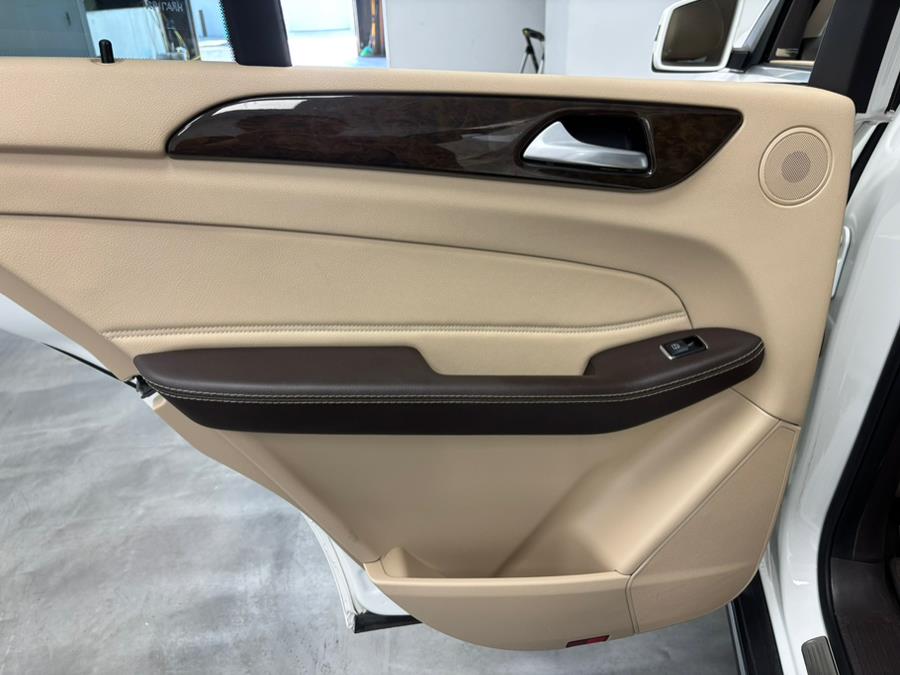 2017 Mercedes-Benz GLE GLE 350 4MATIC SUV, available for sale in Elizabeth, New Jersey | Dream Auto Group. Elizabeth, New Jersey 2017 Mercedes-Benz GLE GLE 350 4MATIC SUV, available for sale in Elizabeth, New Jersey | Dream Auto Group. Elizabeth, New Jersey