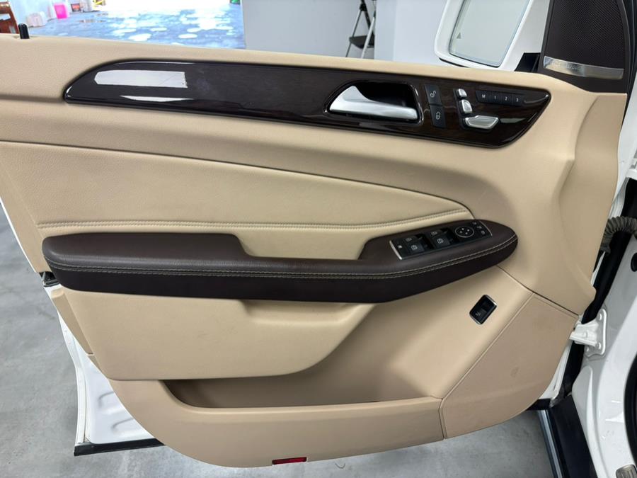 2017 Mercedes-Benz GLE GLE 350 4MATIC SUV, available for sale in Elizabeth, New Jersey | Dream Auto Group. Elizabeth, New Jersey 2017 Mercedes-Benz GLE GLE 350 4MATIC SUV, available for sale in Elizabeth, New Jersey | Dream Auto Group. Elizabeth, New Jersey