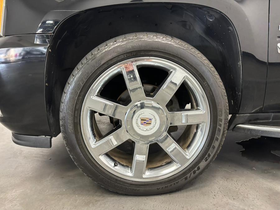 2013 Cadillac Escalade EXT AWD 4dr Luxury, available for sale in Elizabeth, New Jersey | Dream Auto Group. Elizabeth, New Jersey 2013 Cadillac Escalade EXT AWD 4dr Luxury, available for sale in Elizabeth, New Jersey | Dream Auto Group. Elizabeth, New Jersey