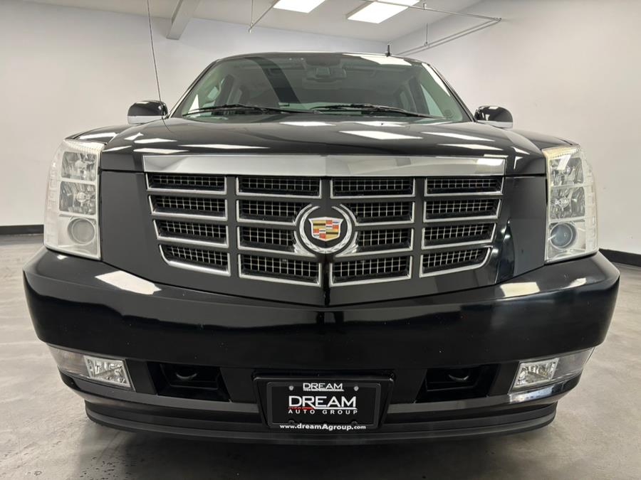 2013 Cadillac Escalade EXT AWD 4dr Luxury, available for sale in Elizabeth, New Jersey | Dream Auto Group. Elizabeth, New Jersey 2013 Cadillac Escalade EXT AWD 4dr Luxury, available for sale in Elizabeth, New Jersey | Dream Auto Group. Elizabeth, New Jersey