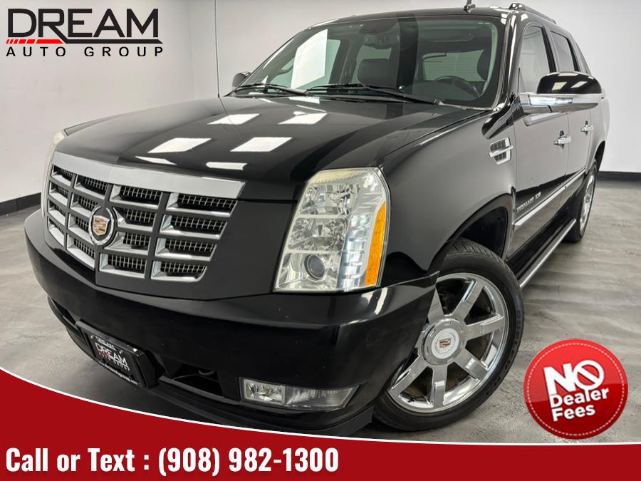 2013 Cadillac Escalade EXT AWD 4dr Luxury, available for sale in Elizabeth, New Jersey | Dream Auto Group. Elizabeth, New Jersey 2013 Cadillac Escalade EXT AWD 4dr Luxury, available for sale in Elizabeth, New Jersey | Dream Auto Group. Elizabeth, New Jersey