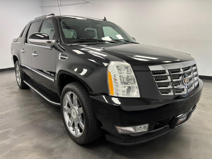 2013 Cadillac Escalade EXT AWD 4dr Luxury, available for sale in Elizabeth, New Jersey | Dream Auto Group. Elizabeth, New Jersey 2013 Cadillac Escalade EXT AWD 4dr Luxury, available for sale in Elizabeth, New Jersey | Dream Auto Group. Elizabeth, New Jersey