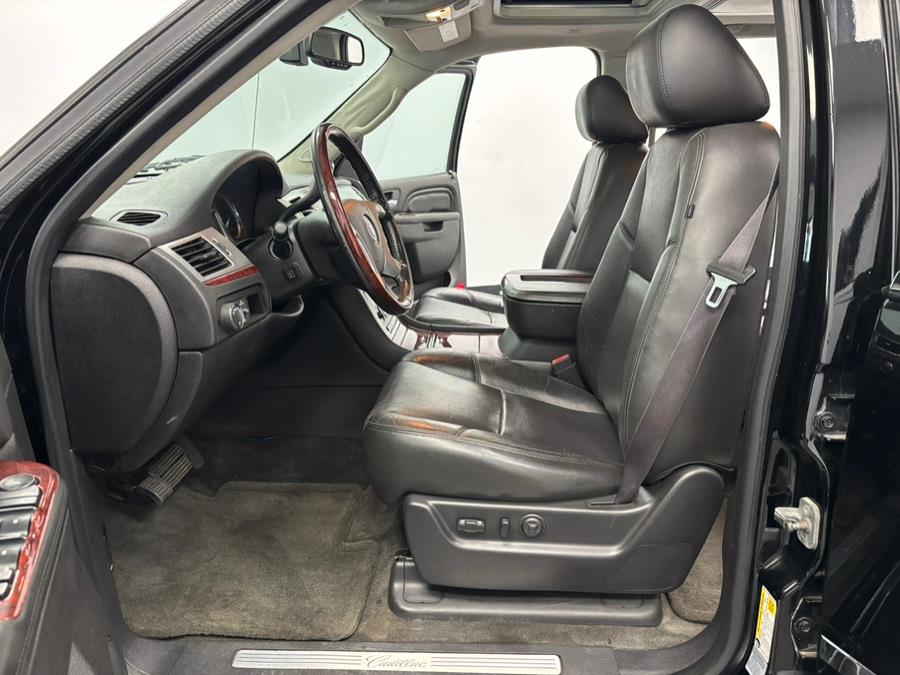 2013 Cadillac Escalade EXT AWD 4dr Luxury, available for sale in Elizabeth, New Jersey | Dream Auto Group. Elizabeth, New Jersey 2013 Cadillac Escalade EXT AWD 4dr Luxury, available for sale in Elizabeth, New Jersey | Dream Auto Group. Elizabeth, New Jersey