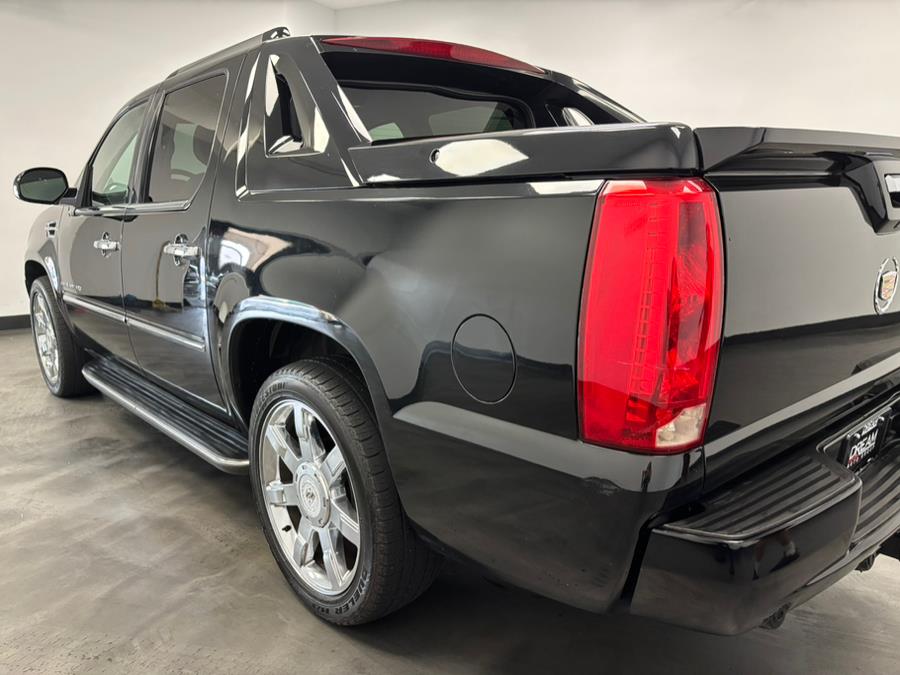 2013 Cadillac Escalade EXT AWD 4dr Luxury, available for sale in Elizabeth, New Jersey | Dream Auto Group. Elizabeth, New Jersey 2013 Cadillac Escalade EXT AWD 4dr Luxury, available for sale in Elizabeth, New Jersey | Dream Auto Group. Elizabeth, New Jersey