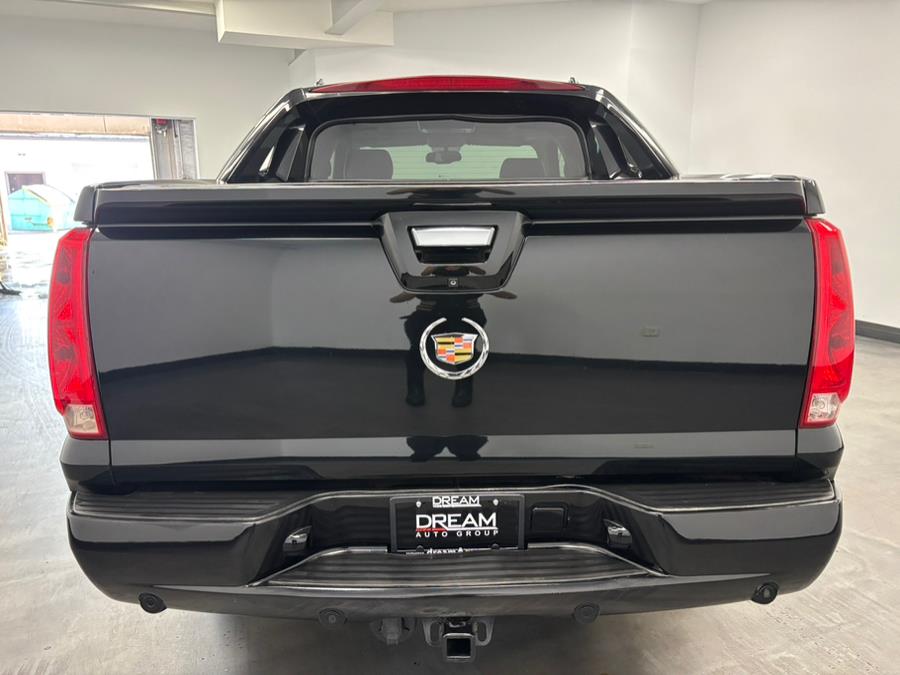 2013 Cadillac Escalade EXT AWD 4dr Luxury, available for sale in Elizabeth, New Jersey | Dream Auto Group. Elizabeth, New Jersey 2013 Cadillac Escalade EXT AWD 4dr Luxury, available for sale in Elizabeth, New Jersey | Dream Auto Group. Elizabeth, New Jersey