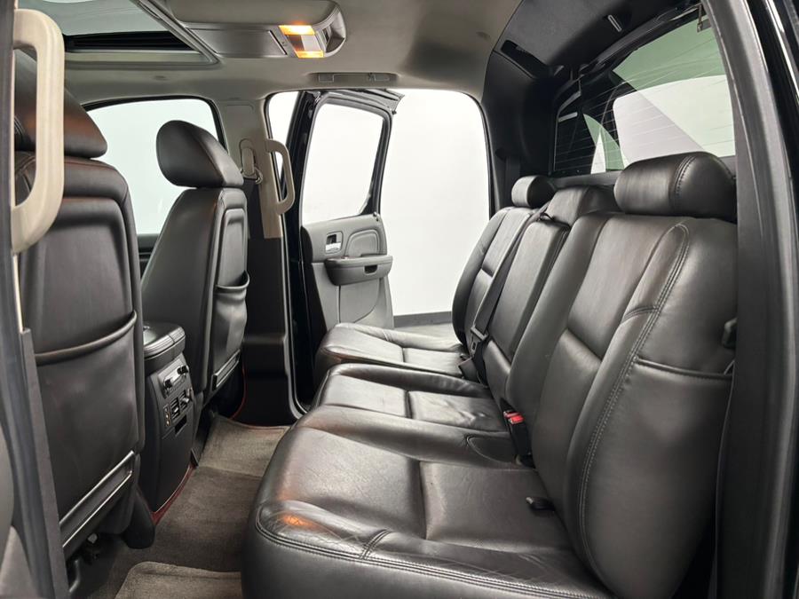 2013 Cadillac Escalade EXT AWD 4dr Luxury, available for sale in Elizabeth, New Jersey | Dream Auto Group. Elizabeth, New Jersey 2013 Cadillac Escalade EXT AWD 4dr Luxury, available for sale in Elizabeth, New Jersey | Dream Auto Group. Elizabeth, New Jersey