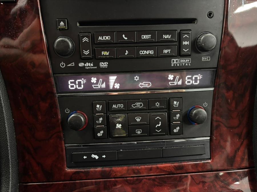 2013 Cadillac Escalade EXT AWD 4dr Luxury, available for sale in Elizabeth, New Jersey | Dream Auto Group. Elizabeth, New Jersey 2013 Cadillac Escalade EXT AWD 4dr Luxury, available for sale in Elizabeth, New Jersey | Dream Auto Group. Elizabeth, New Jersey