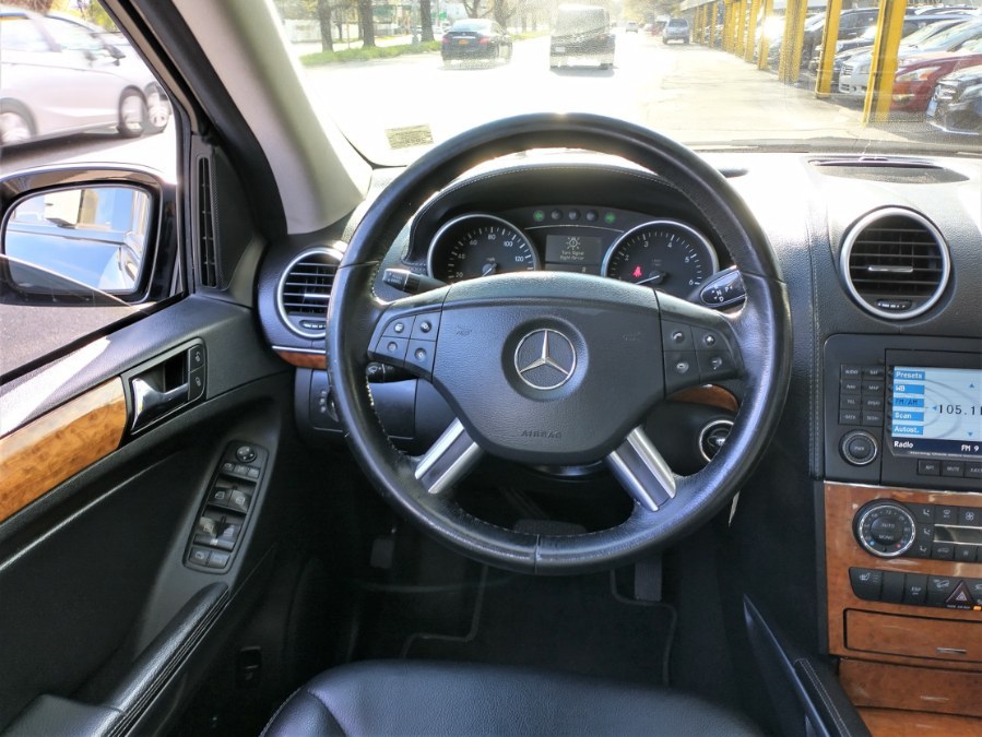2008 Mercedes-Benz GL-Class 4MATIC 4dr 4.6L, available for sale in Rosedale, New York | Sunrise Auto Sales. Rosedale, New York 2008 Mercedes-Benz GL-Class 4MATIC 4dr 4.6L, available for sale in Rosedale, New York | Sunrise Auto Sales. Rosedale, New York