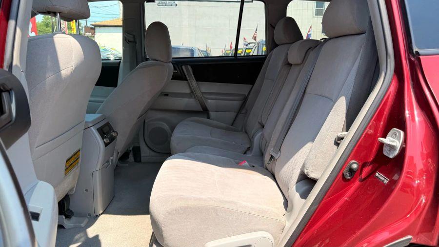 2009 Toyota Highlander Sport SUV 4D, available for sale in Linden, New Jersey | Route 27 Auto Mall. Linden, New Jersey 2009 Toyota Highlander Sport SUV 4D, available for sale in Linden, New Jersey | Route 27 Auto Mall. Linden, New Jersey