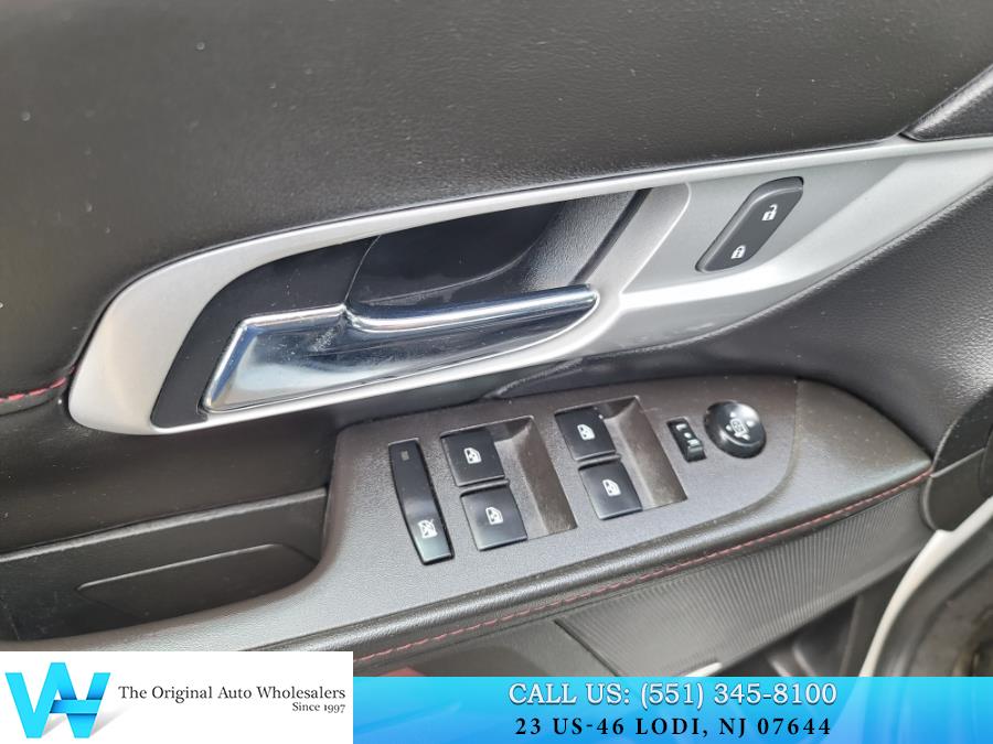 2015 GMC Terrain FWD 4dr SLE w/SLE-2, available for sale in Lodi, New Jersey | AW Auto & Truck Wholesalers, Inc. Lodi, New Jersey 2015 GMC Terrain FWD 4dr SLE w/SLE-2, available for sale in Lodi, New Jersey | AW Auto & Truck Wholesalers, Inc. Lodi, New Jersey