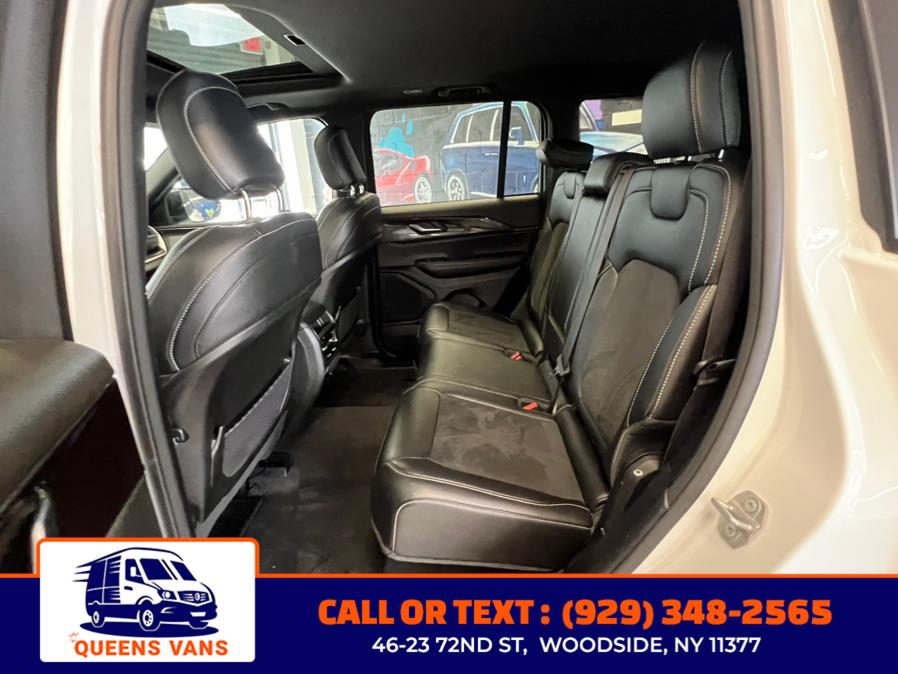 2023 Jeep Grand Cherokee Altitude 4x4, available for sale in Woodside, New York | Queens Vans LLC. Woodside, New York 2023 Jeep Grand Cherokee Altitude 4x4, available for sale in Woodside, New York | Queens Vans LLC. Woodside, New York