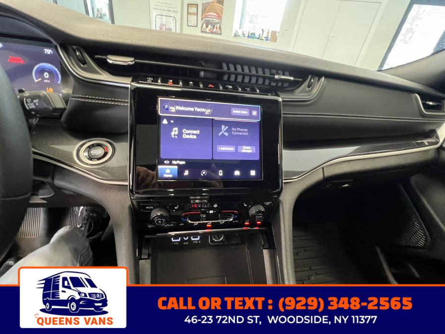 2023 Jeep Grand Cherokee Altitude 4x4, available for sale in Woodside, New York | Queens Vans LLC. Woodside, New York 2023 Jeep Grand Cherokee Altitude 4x4, available for sale in Woodside, New York | Queens Vans LLC. Woodside, New York