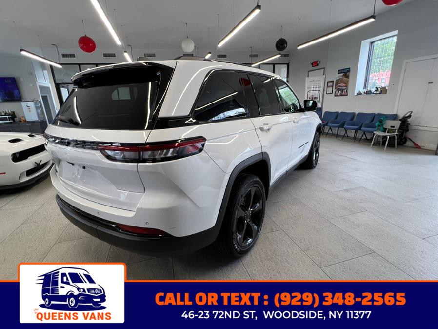 2023 Jeep Grand Cherokee Altitude 4x4, available for sale in Woodside, New York | Queens Vans LLC. Woodside, New York 2023 Jeep Grand Cherokee Altitude 4x4, available for sale in Woodside, New York | Queens Vans LLC. Woodside, New York